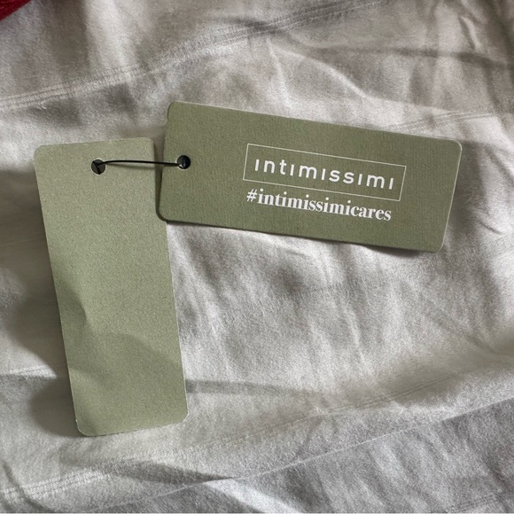 3 Never used bras NWT - Picture 3 of 10